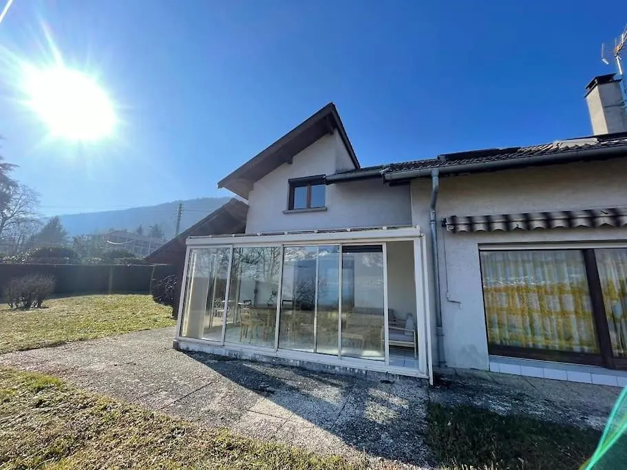 Holiday home La Roseliere Sud, Vue Lac & Jardin Sevrier