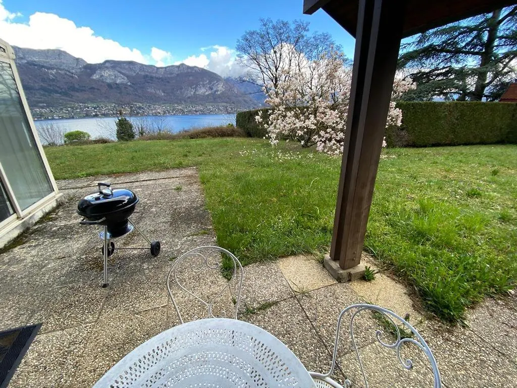 Holiday home La Roseliere Sud, Vue Lac & Jardin Sevrier France
